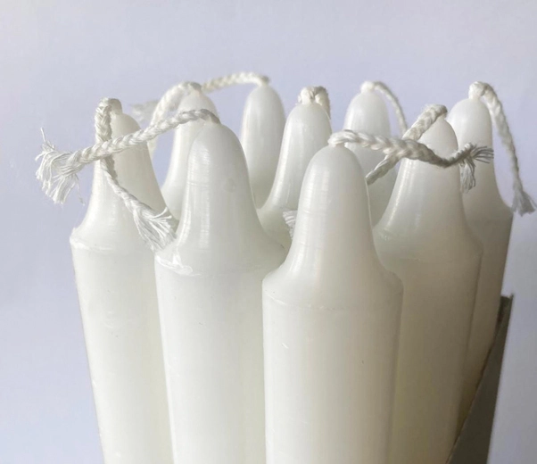 Candele bianche al Ginepro