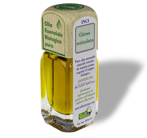 Green Mandarin essential oil bottle