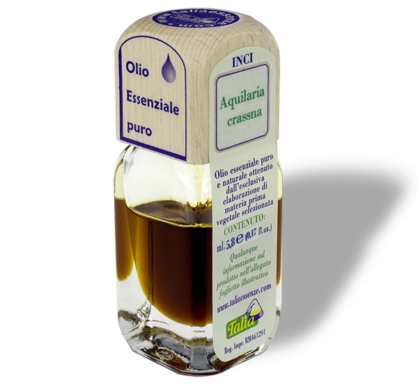 flacon d'huile essentielle de bois d'agar